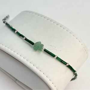 Vintage Dainty Jadeite Bracelet